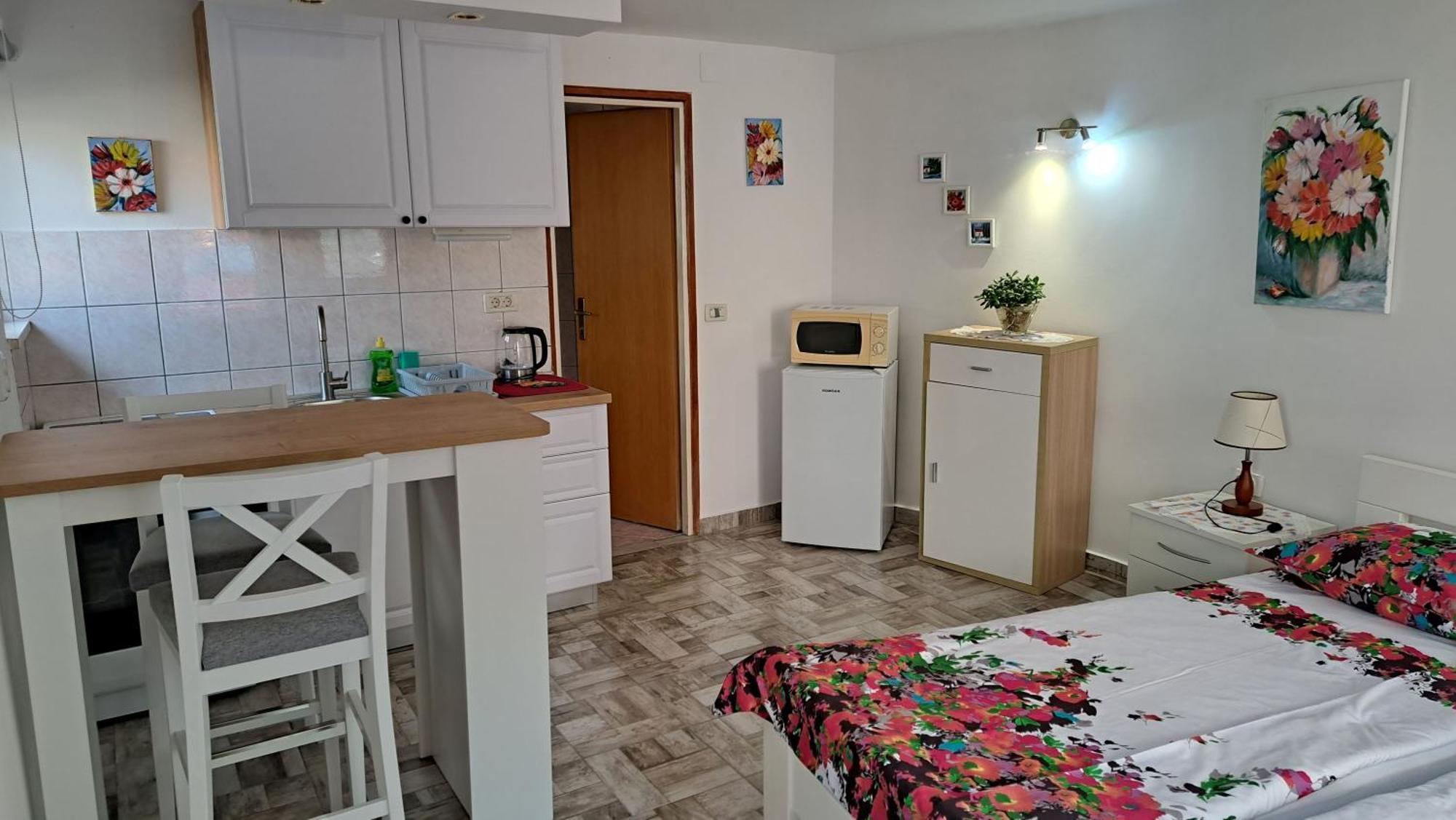 Lorena Apartment Dubrovnik Exteriör bild